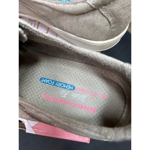 Skechers Womens Madison Ave-Take A Walk Wide Fit Sneakers 7.5 Taupe - Picture 8 of 9